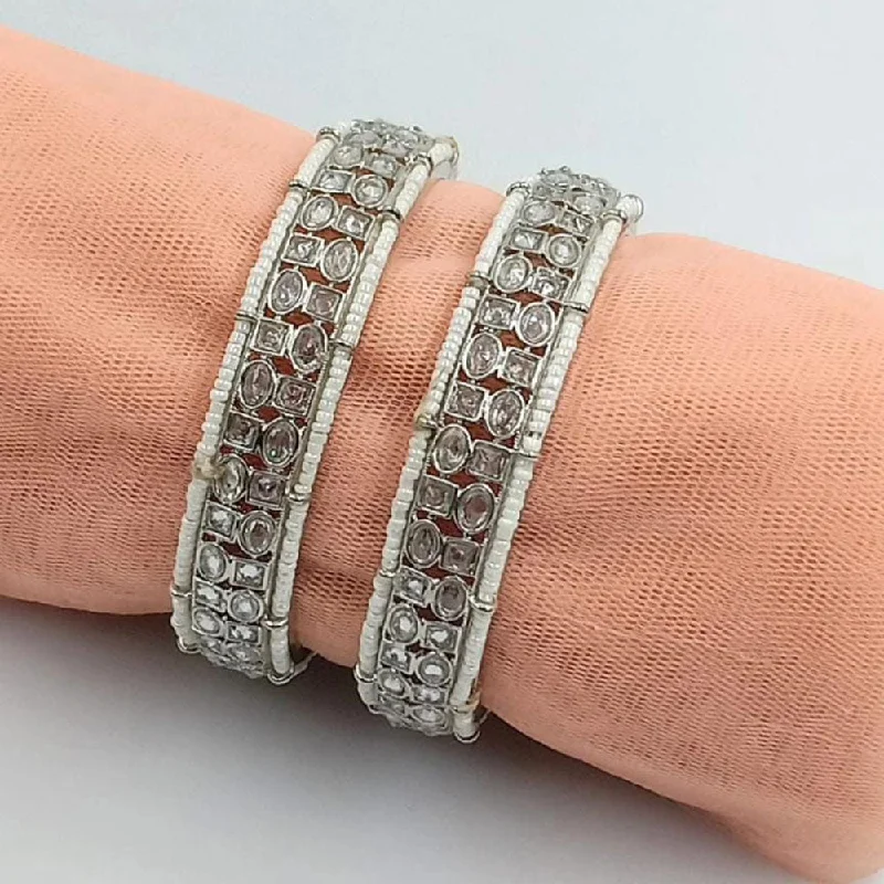 women’s wedding bracelets-Manisha Jewellery Silver Plated Crystal Stone Bangle Set