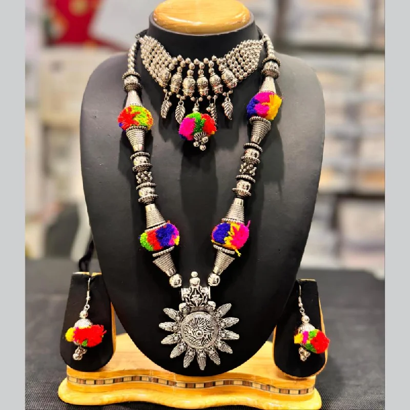 women’s vintage gold necklaces-Manisha Jewellery Oxidised Plated Pom Pom Necklace Set