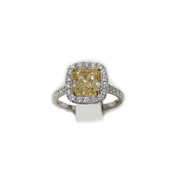 women’s large diamond engagement rings-18k White Gold Yellow Diamond Ring