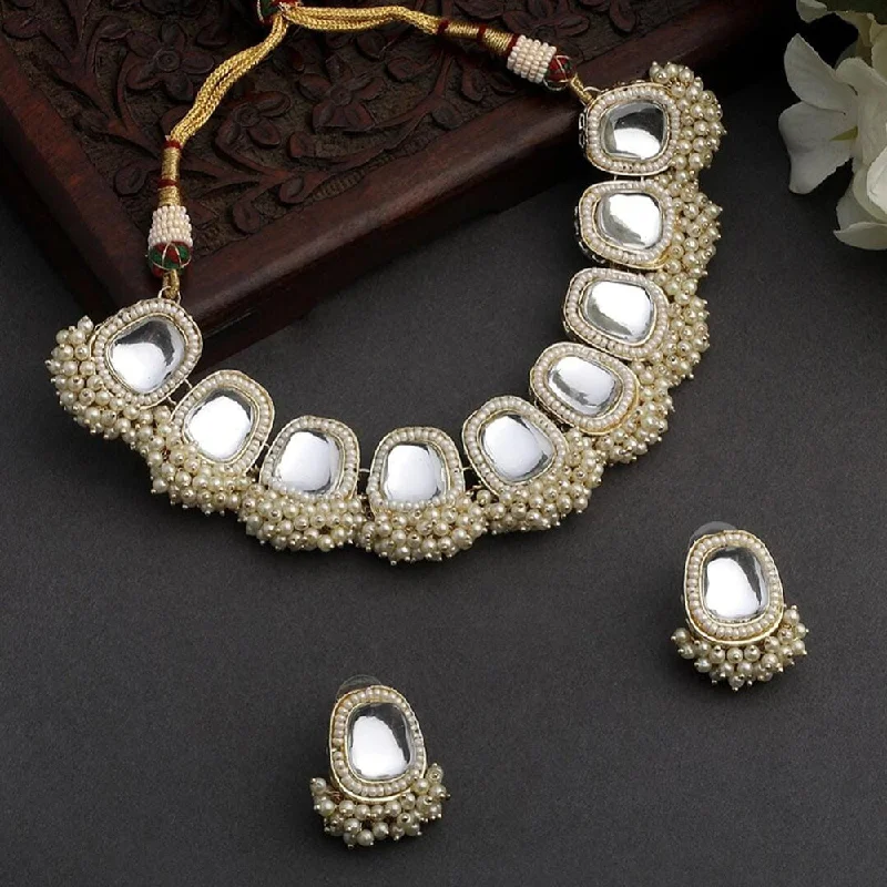 women’s anniversary necklaces-Lucentarts Jewellery Gold Plated Kundan Stone And Pearls Necklace Set