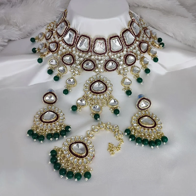 women’s trendy silver necklaces-Manisha Jewellery Gold Plated Kundan Stone And Pearls Meenakari Choker Necklace Set