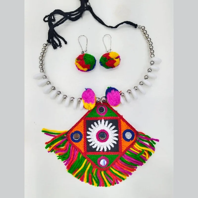 women’s sapphire necklaces-Manisha Jewellery Oxidised Plated Pom Pom And Mirror Necklace Set