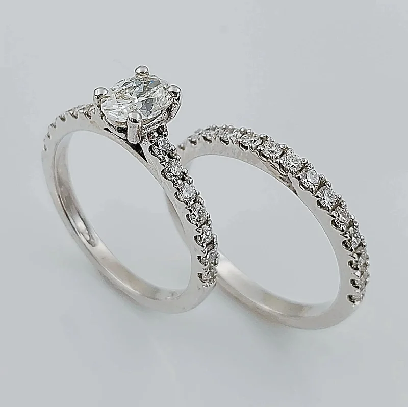 women’s platinum rings-Women's 14K White Gold with 0.60 CT Oval Center Diamond (SI2 Color I) 4.9 GR Total Weight Wedding Ring Set. (Size: 6.00)