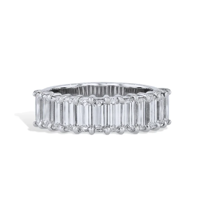 women’s chunky rings-Emerald Cut Diamond Platinum Band Ring