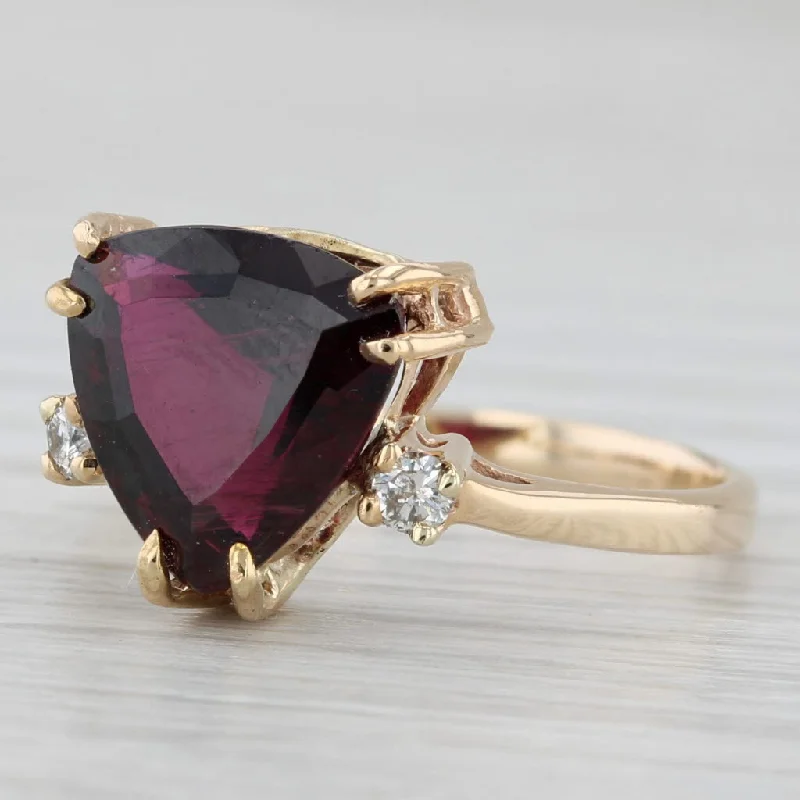 women’s unique solitaire engagement rings-3.03ctw Trillion Garnet Diamond Ring 14k Yellow Gold Size 7