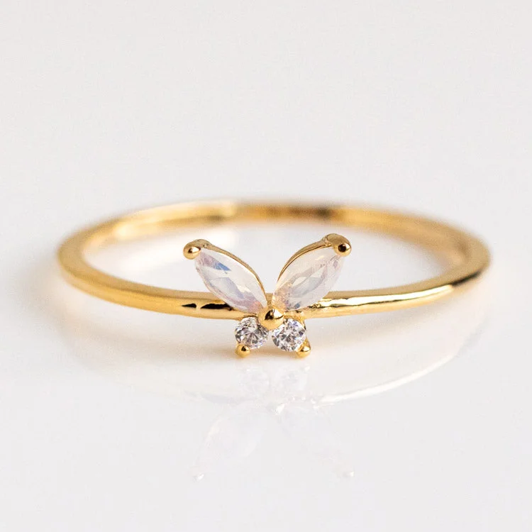 women’s trendy rings-Milky Mari Ring