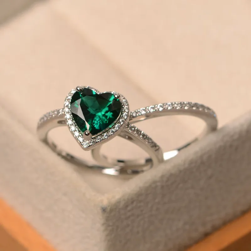 women’s elegant rings-Mi Amor Emerald 2 Set Ring