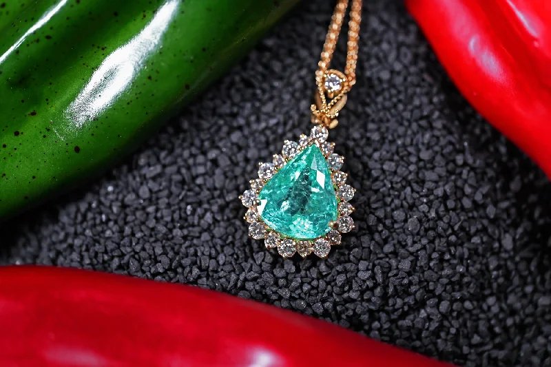 women’s wedding necklaces-Custom 14.94 Carat Paraiba Tourmaline Necklace