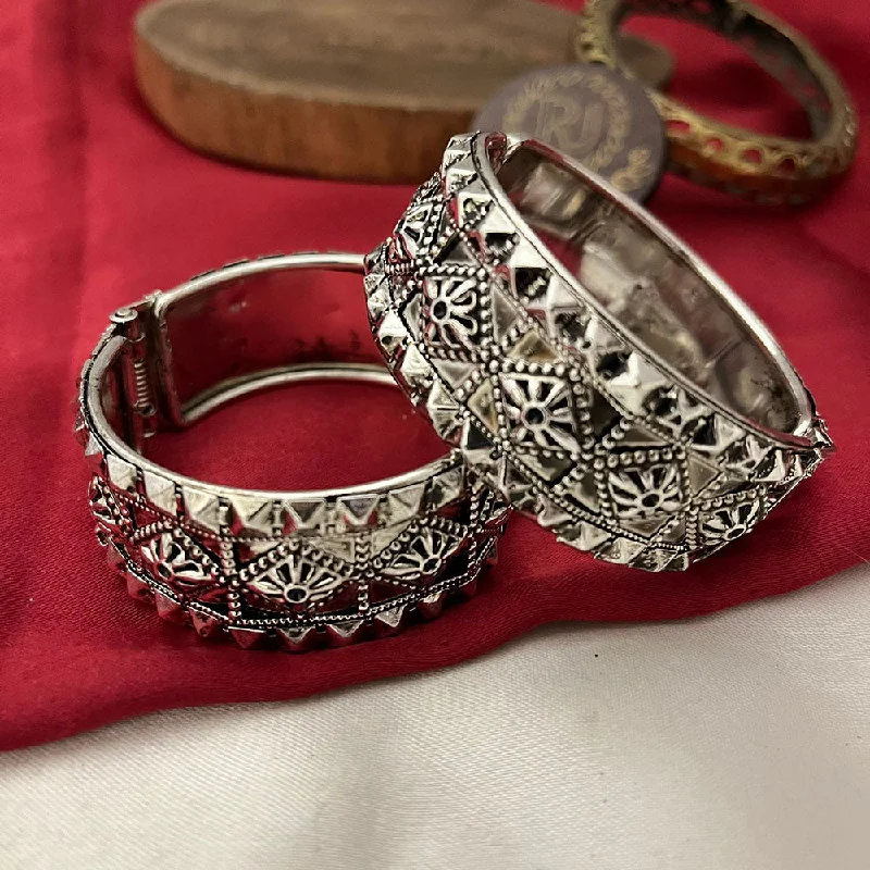 women’s silver bangle bracelets-FS Collection Oxidised Plated Openable Kada