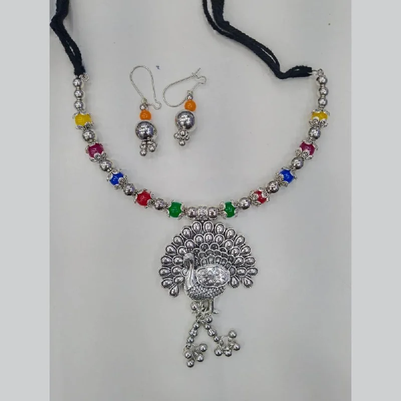 women’s gold gemstone necklaces-Manisha Jewellery Oxidised Plated Peacock Style And Pearls Necklace Set